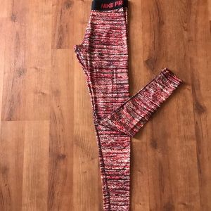 NWOT Nike Running Thermal Tights